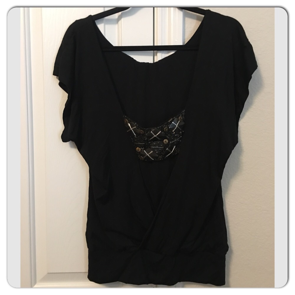 Akiko Back Cut Out Top